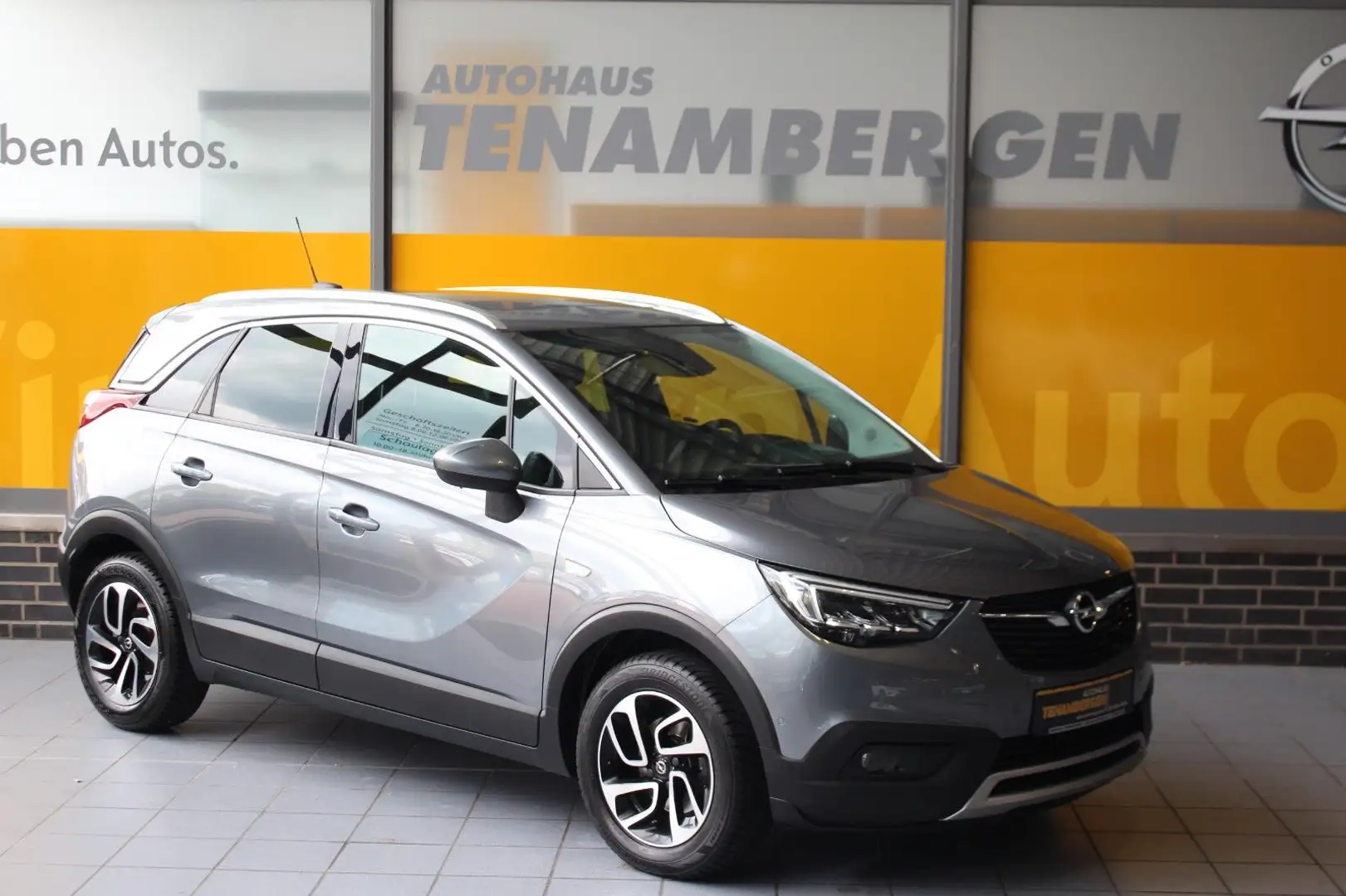 Opel Crossland X 1,2 Ultimate Pano Navi Kamera LED Grau - 1