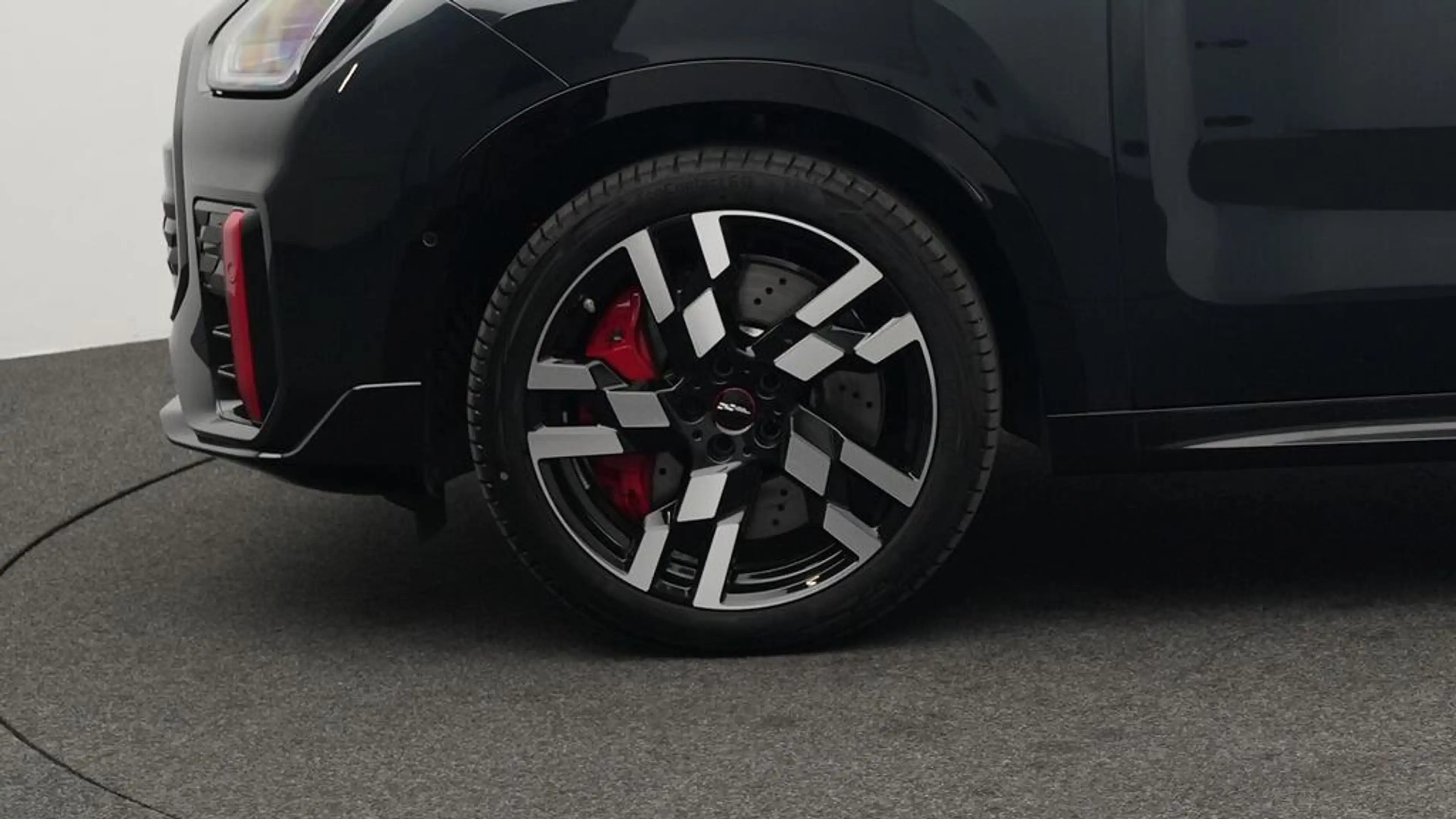 MINI JCW Countryman All4 John Cooper Works Trim — photo 12