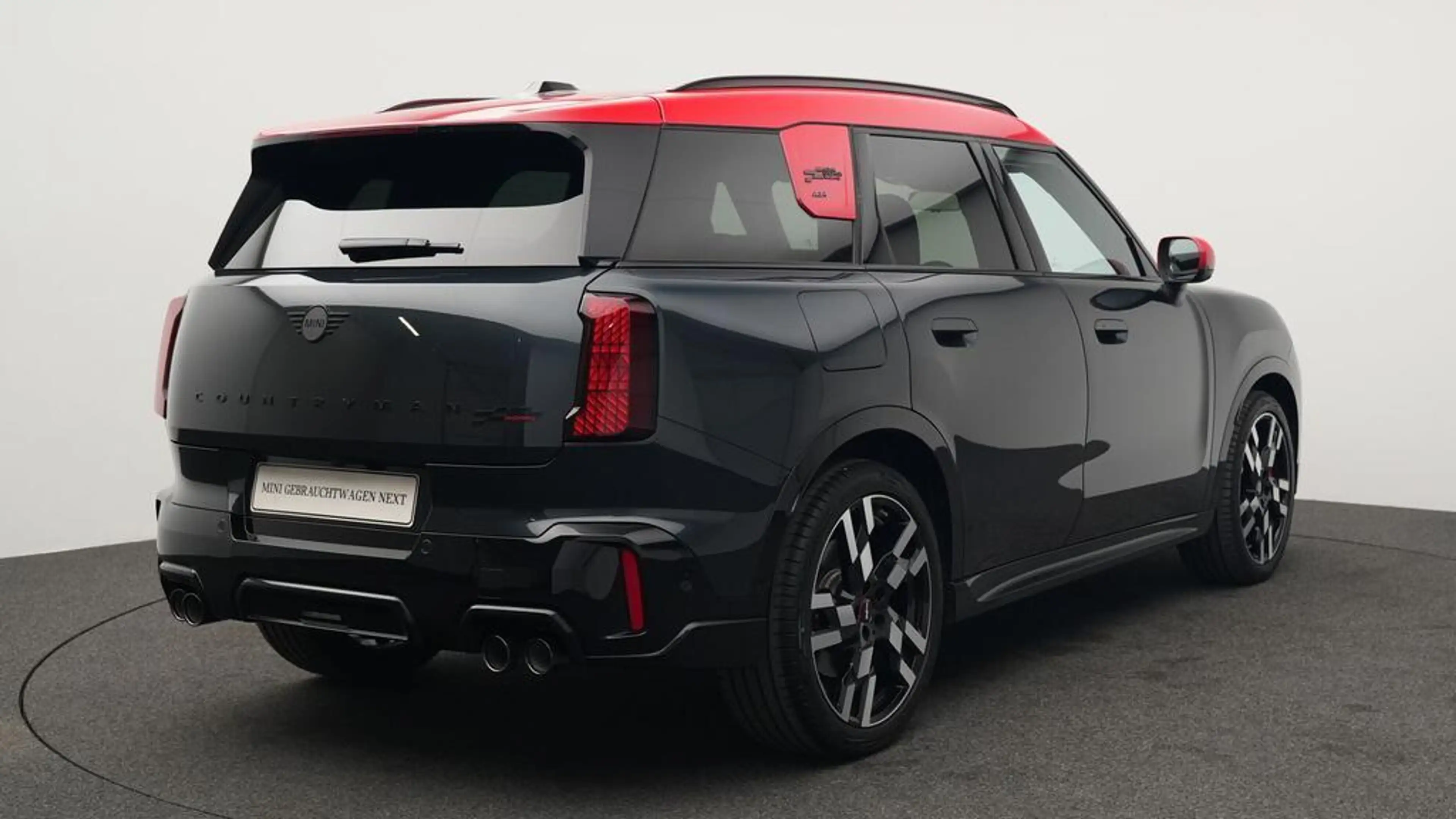MINI JCW Countryman All4 John Cooper Works Trim — photo 4