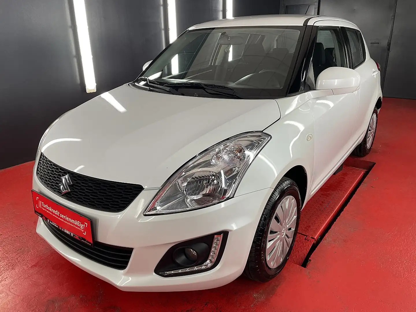 Suzuki Swift 1,2 DualJet 4WD Shine Blanc - 2
