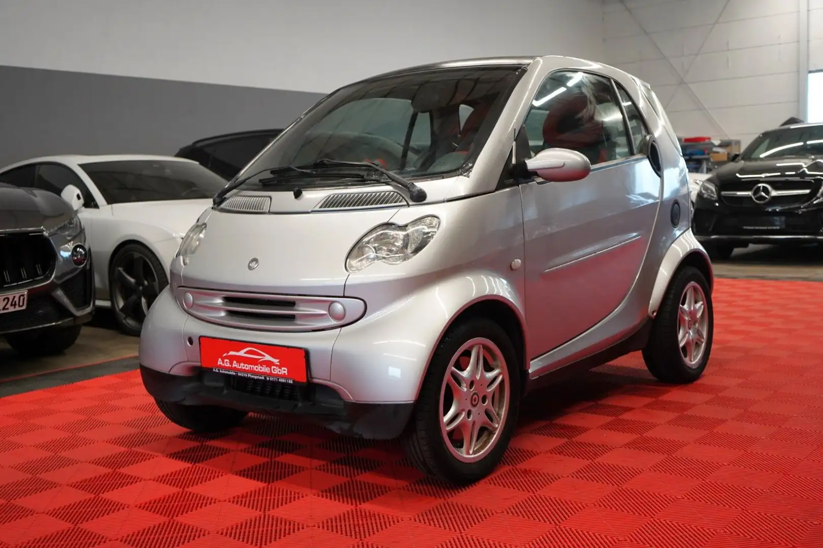 smart forTwo 0.7 Passion *Panorama*Klimaanlage*AUX* Silber - 1