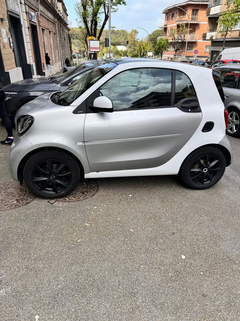 smart forTwo 0.9 t Passion 90cv Zilver - 1
