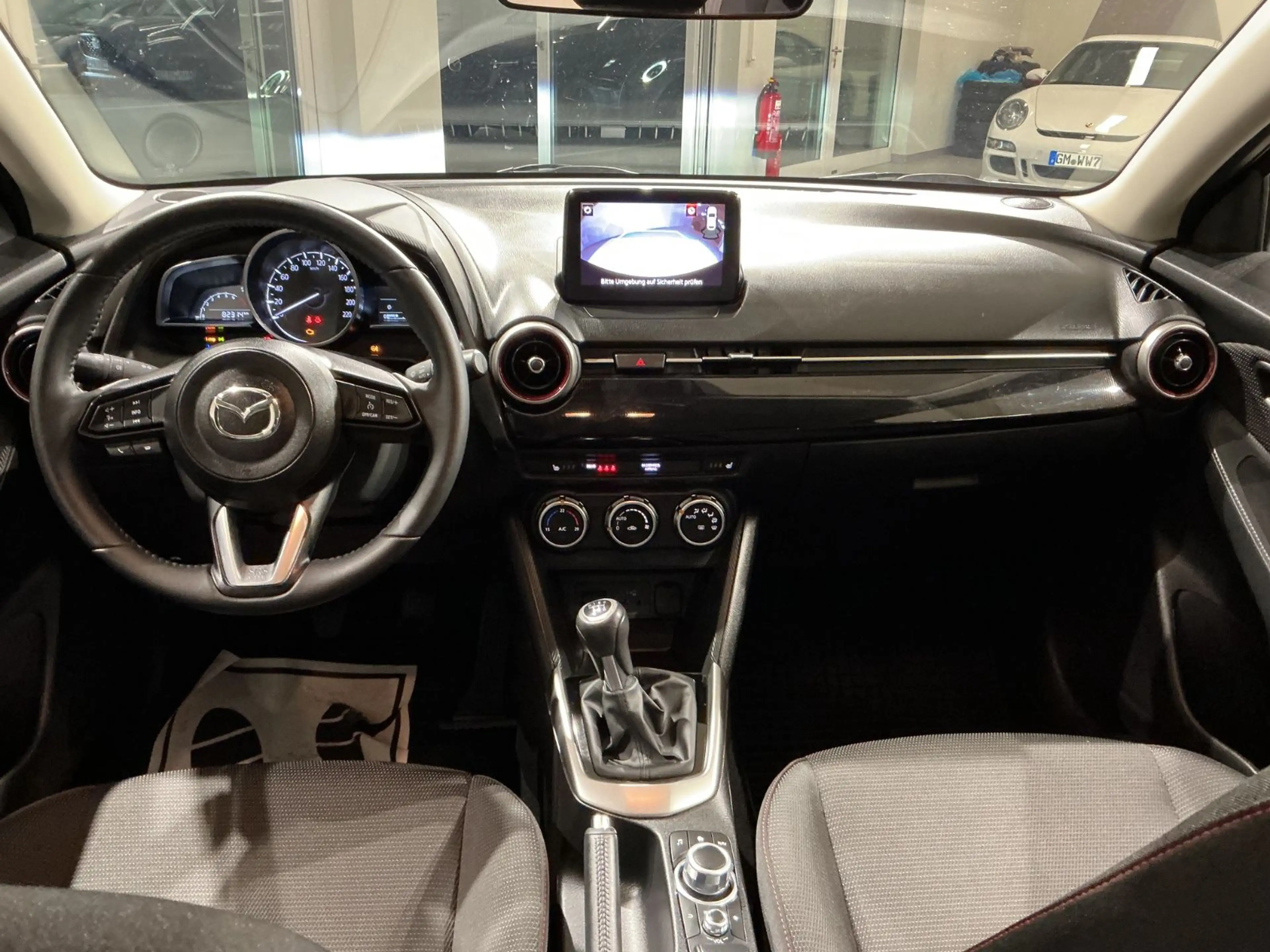 Mazda 2 Homura *LED*SHZ*Carplay — photo 11