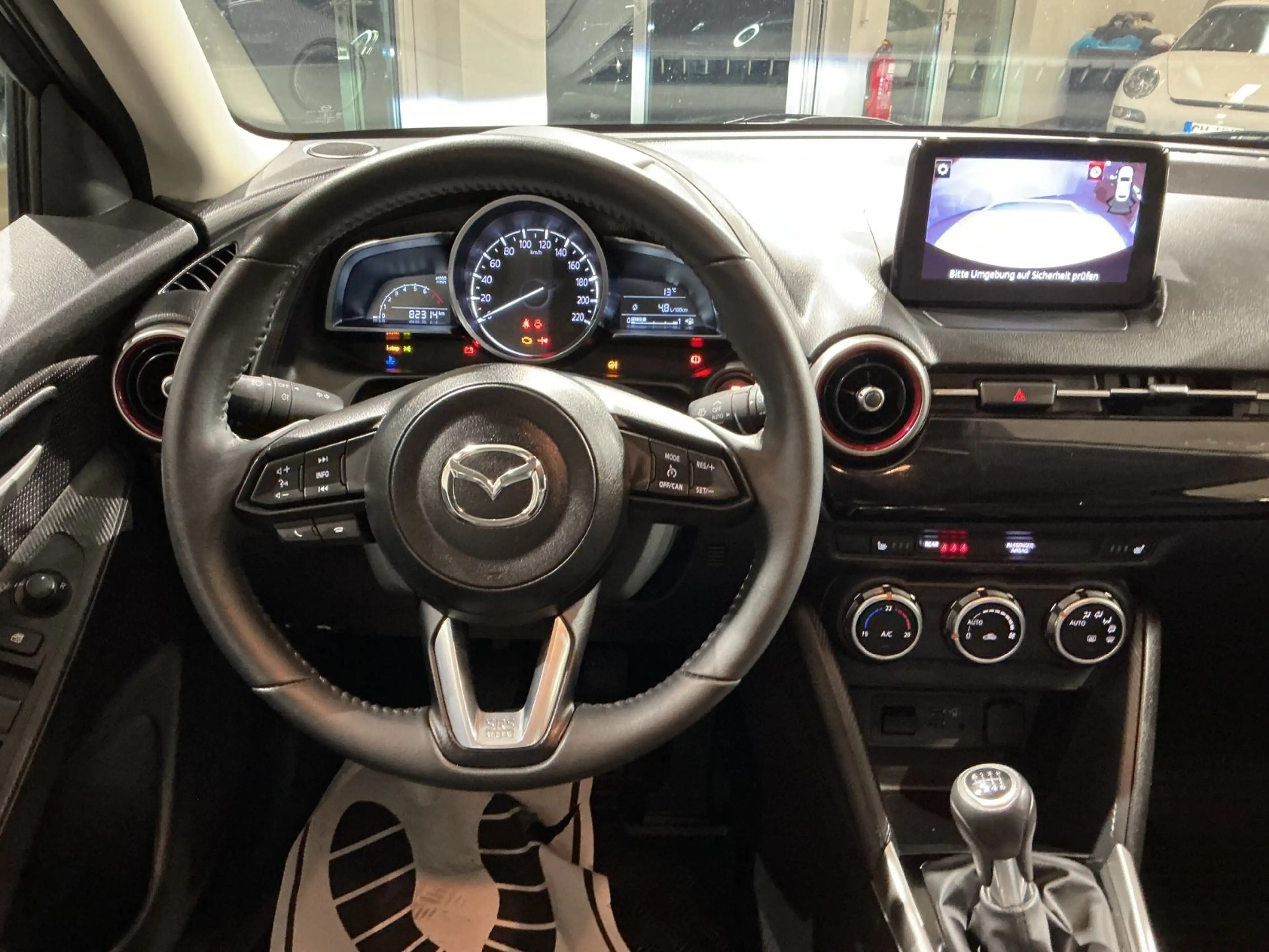 Mazda 2 Homura *LED*SHZ*Carplay — photo 12