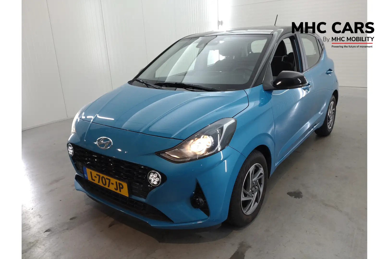 Hyundai i10 1.0 Premium | Verwacht | Clima | Navi | Camera | C Zwart - 1