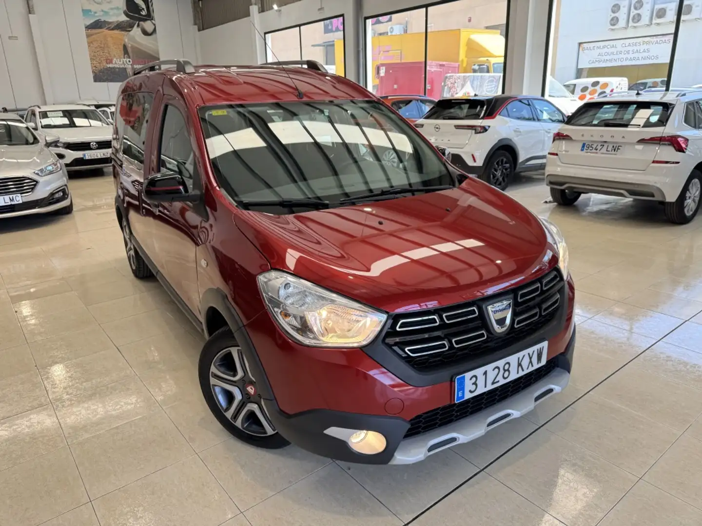 Dacia Dokker 1.5Blue dCi Serie Limitada Xplore 70kW Rosso - 2