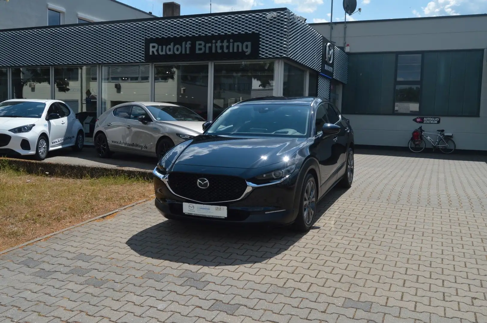 Mazda CX-30 X 186PS Selection Design+Premium Paket Schwarz - 2