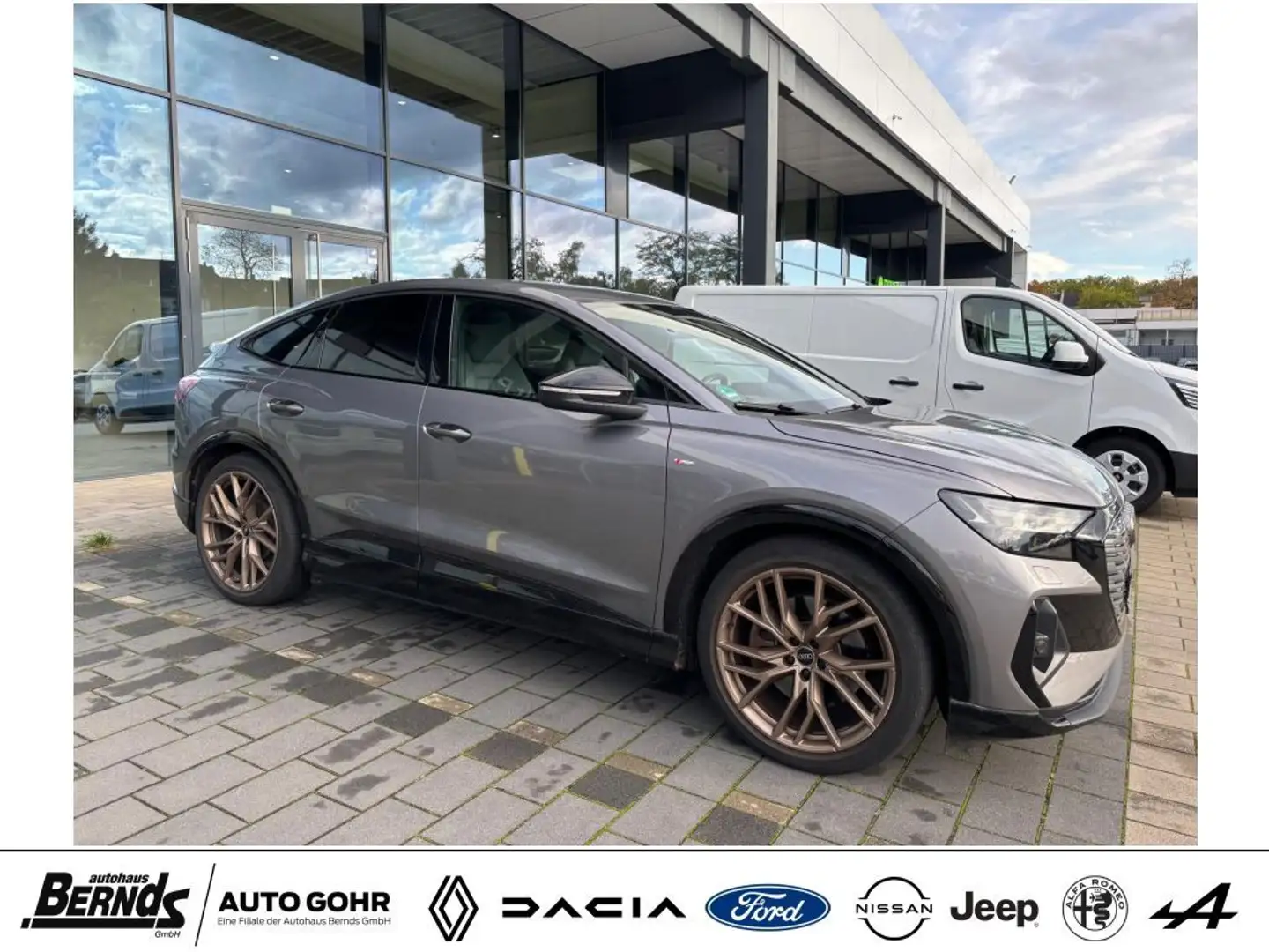 Audi Q4 e-tron 50 Sportback Quattro NAVI LED SONOS LM Optikpaket Gris - 2