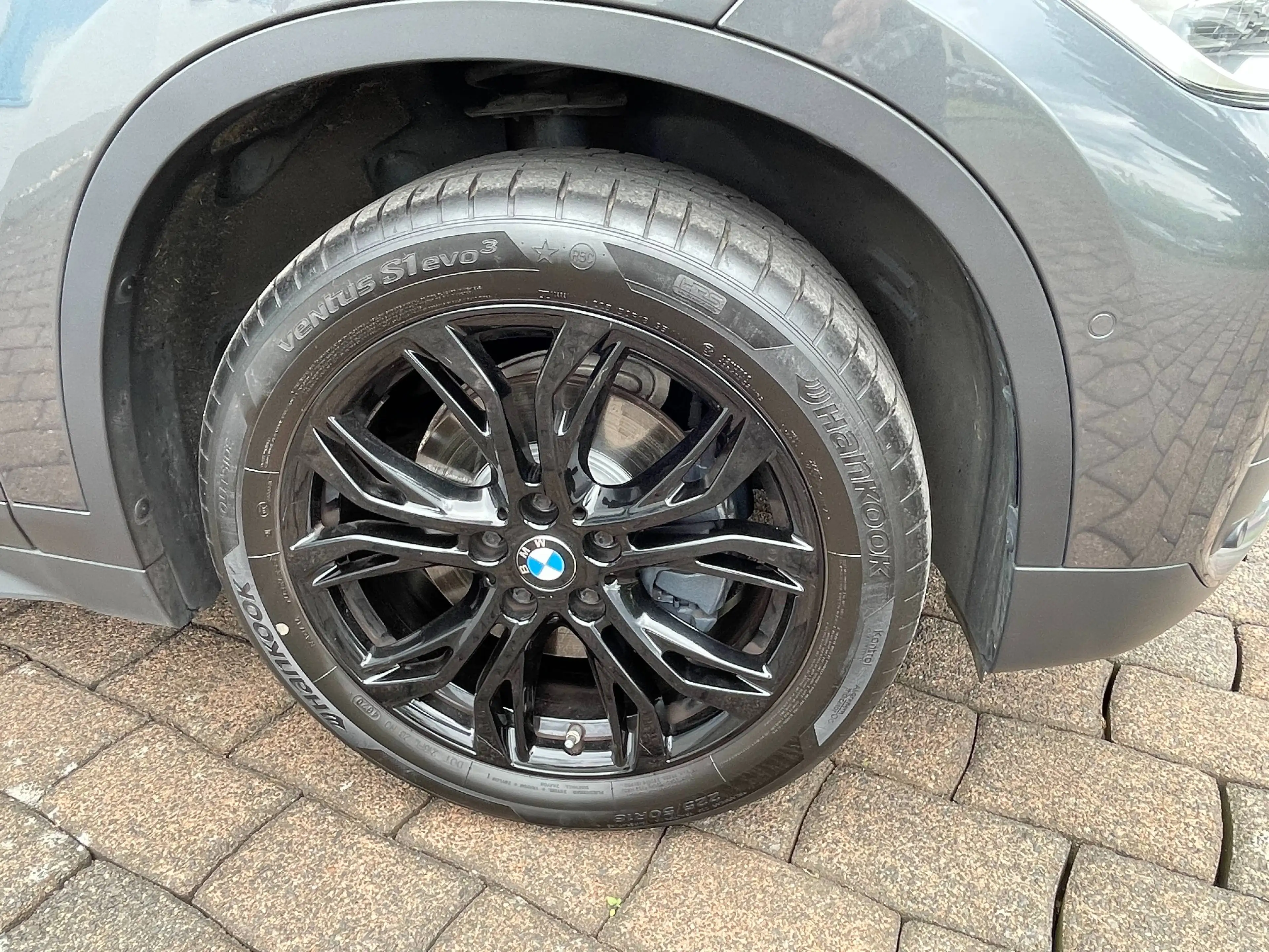 BMW X1 xDrive 18d Autom. Advantage AHK Leder RFK LED — photo 9