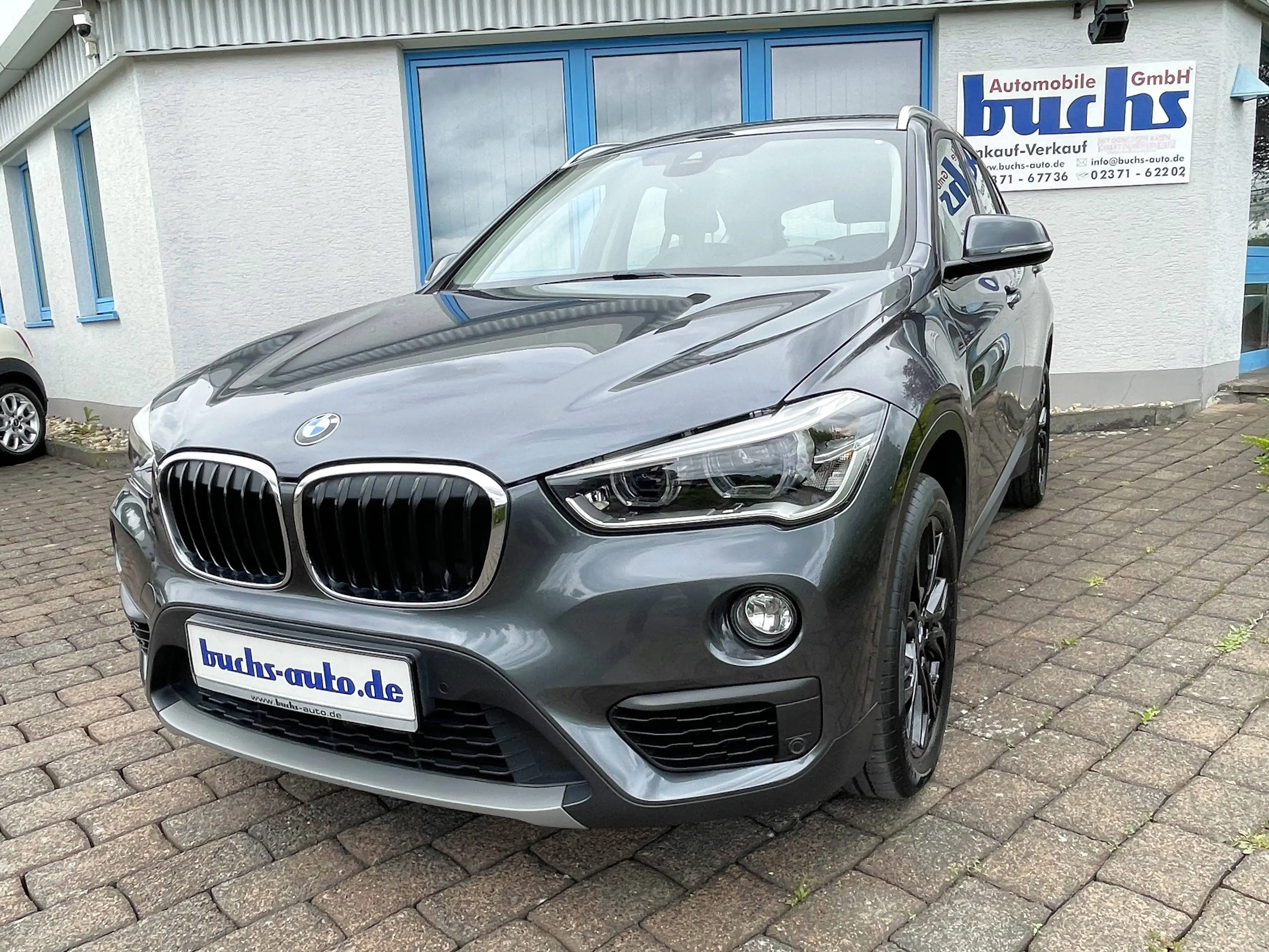 BMW X1 xDrive 18d Autom. Advantage AHK Leder RFK LED — photo 10