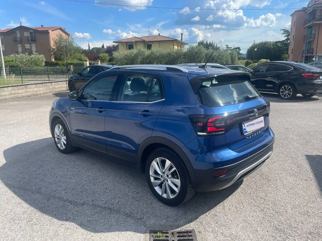 Volkswagen T-Cross usata in vendita