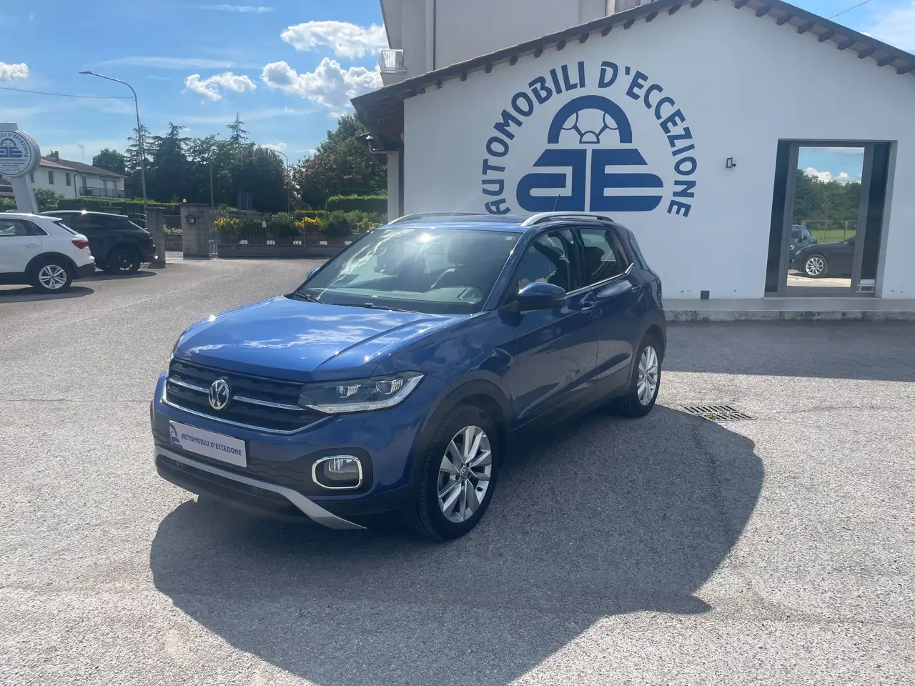 Volkswagen T-Cross usata in vendita