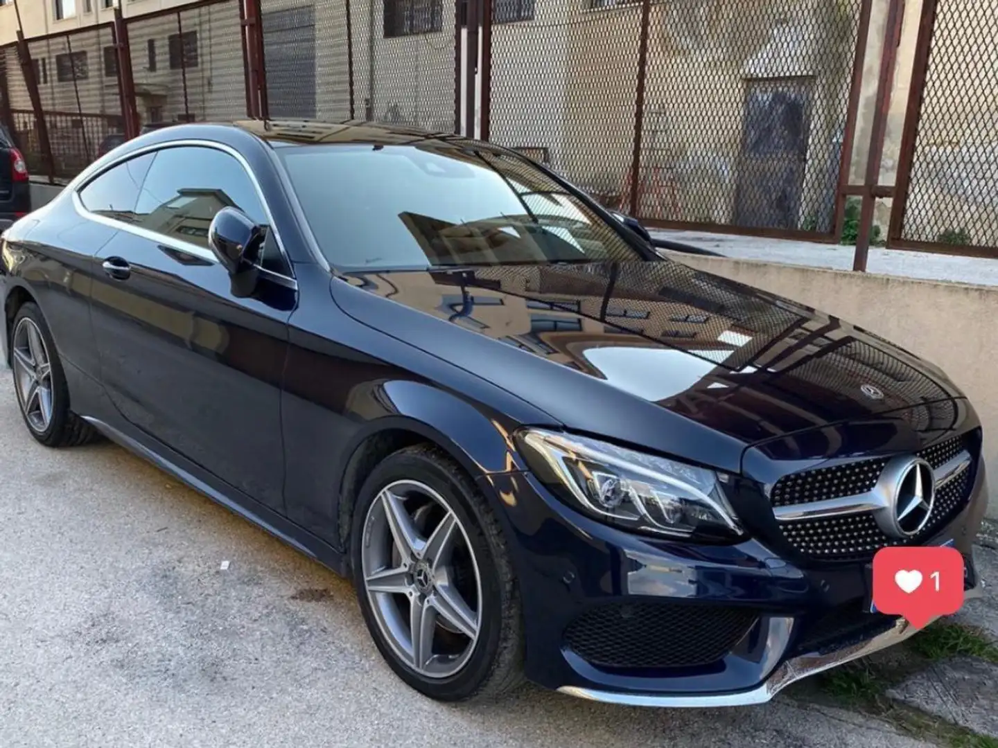 Mercedes-Benz C 220 Classe C-C205 coupe d Premium 4matic auto Blauw - 1