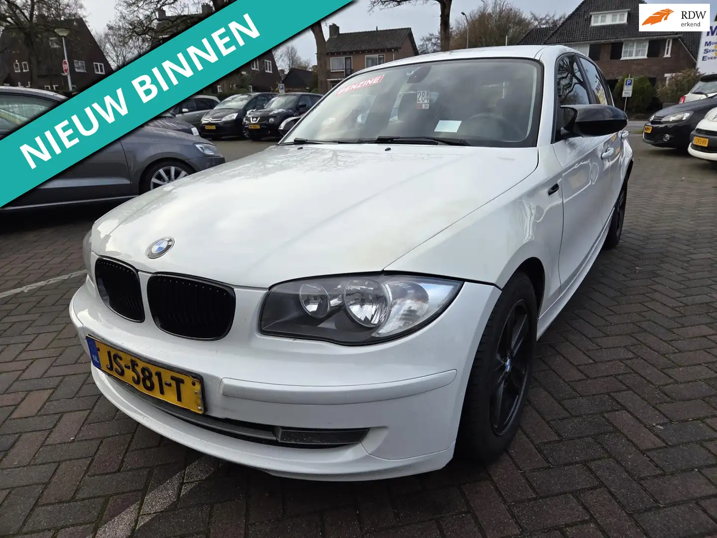 BMW 116 1-serie 116i Executive LEUKE AUTO RIJDT EN SCHAKEL White - 1