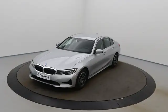 BMW 320 320iA Business LED GPS PDC Carplay Verw. Zetels