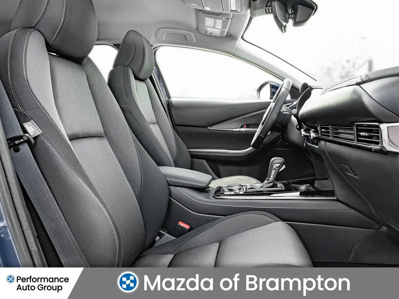 Mazda CX-30 снимка Mazda CX-30