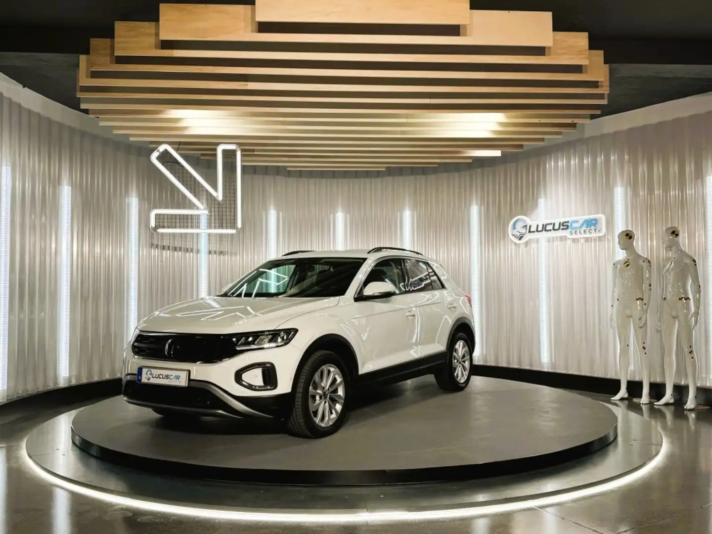 Volkswagen T-Roc 1.5 TSI Life DSG7 Blanco - 1