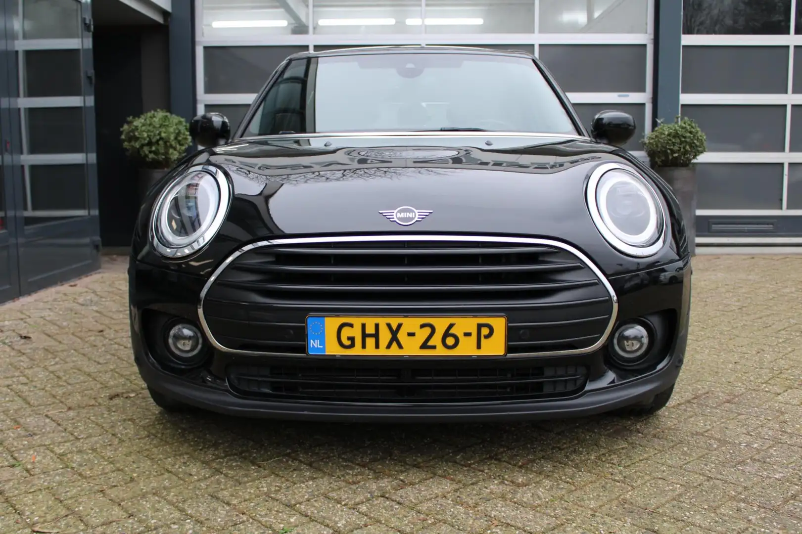 MINI One Clubman 1.5 Business Edition | Automaat | Digitaal Dashboa Černá - 2