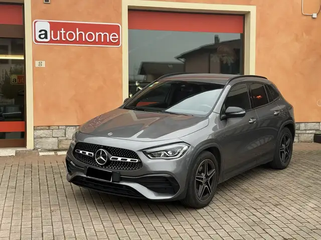 Mercedes-Benz GLA 180 Gla 180 Amg Line Premium