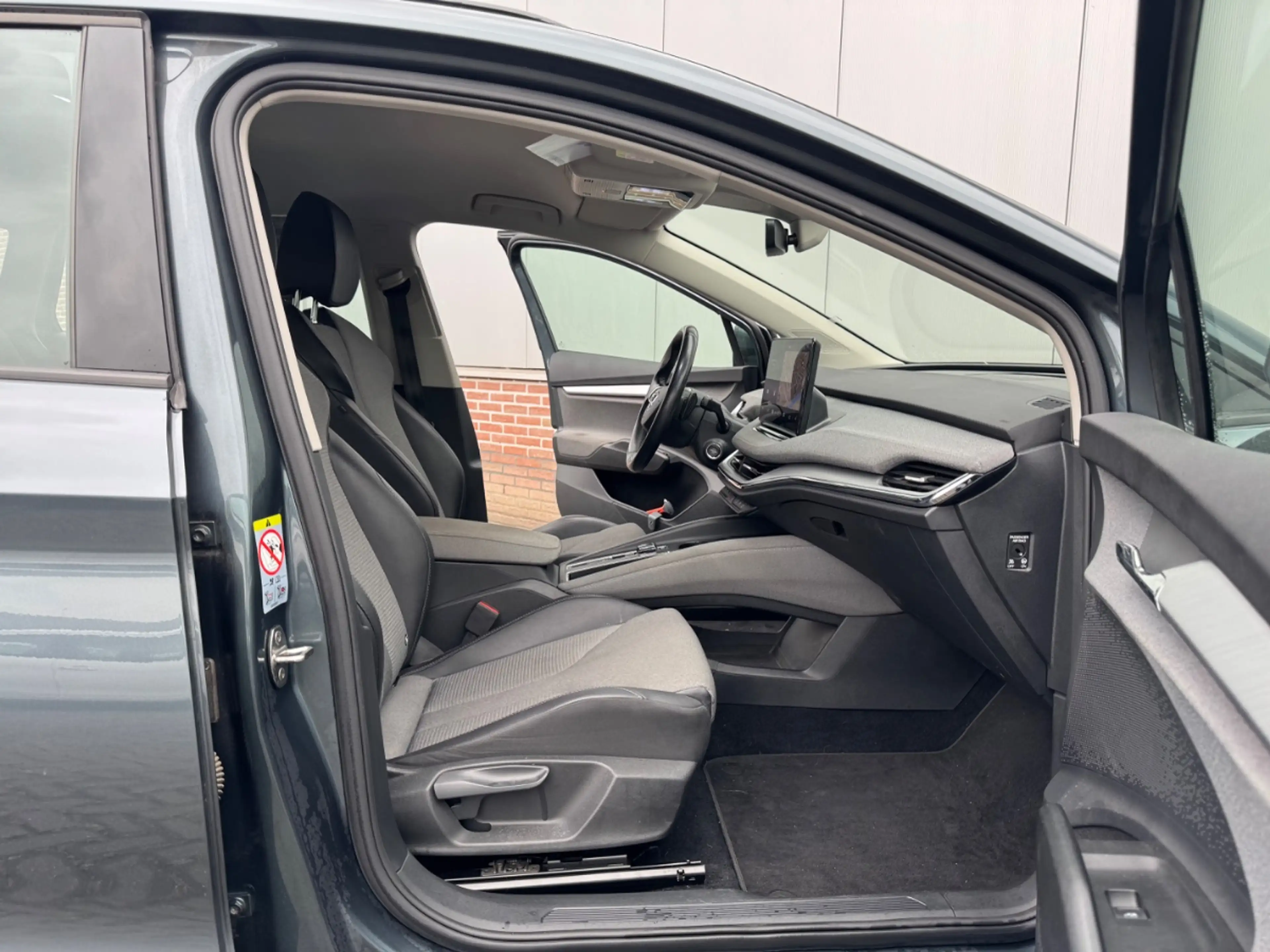 Skoda Enyaq iV 60 | 3-Fase | SOH 89% | Half Leer | Trekhaak | — photo 5