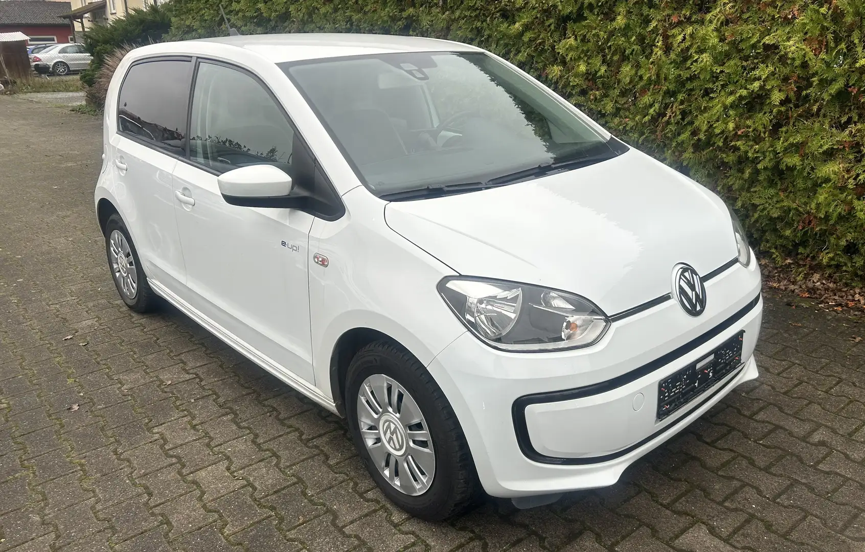Volkswagen e-up! e-up! 1. Hand Klimaaut. Sitzheizungen Navi PDC Weiß - 1