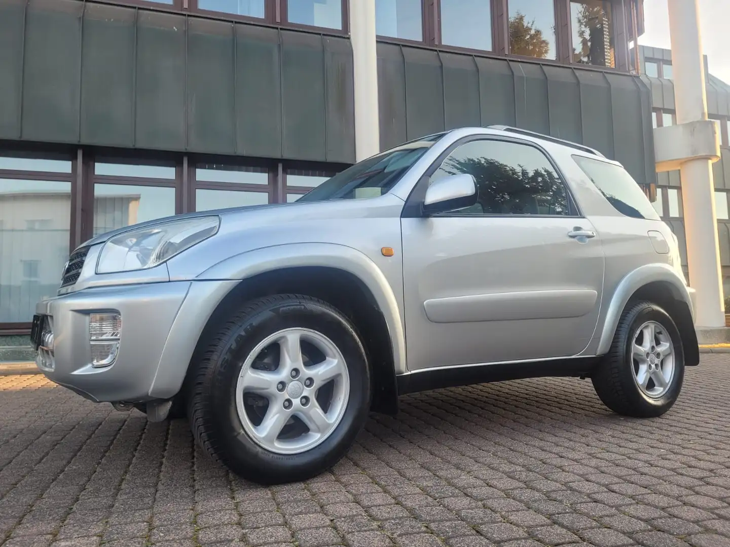 Toyota RAV 4 4x4 Special Automatik-Nur 109 Tkm-3 Türig-AHK ! Argintiu - 2