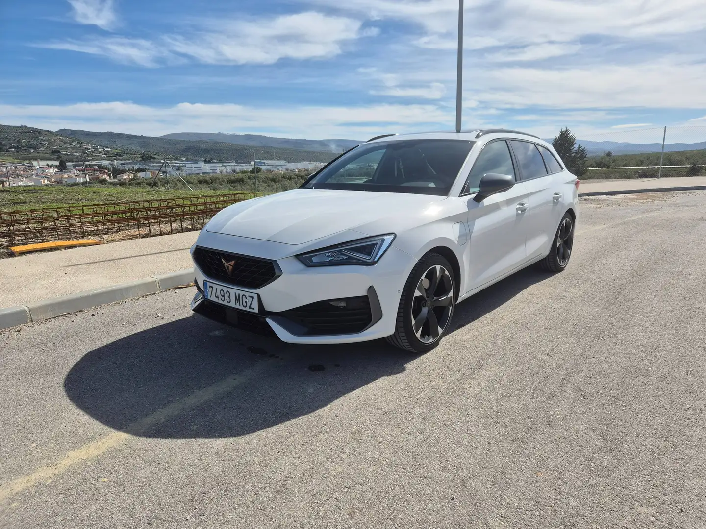 CUPRA Leon León Sportstourer 1.4 TSI E HYBRID DSG 204 Blanco - 1