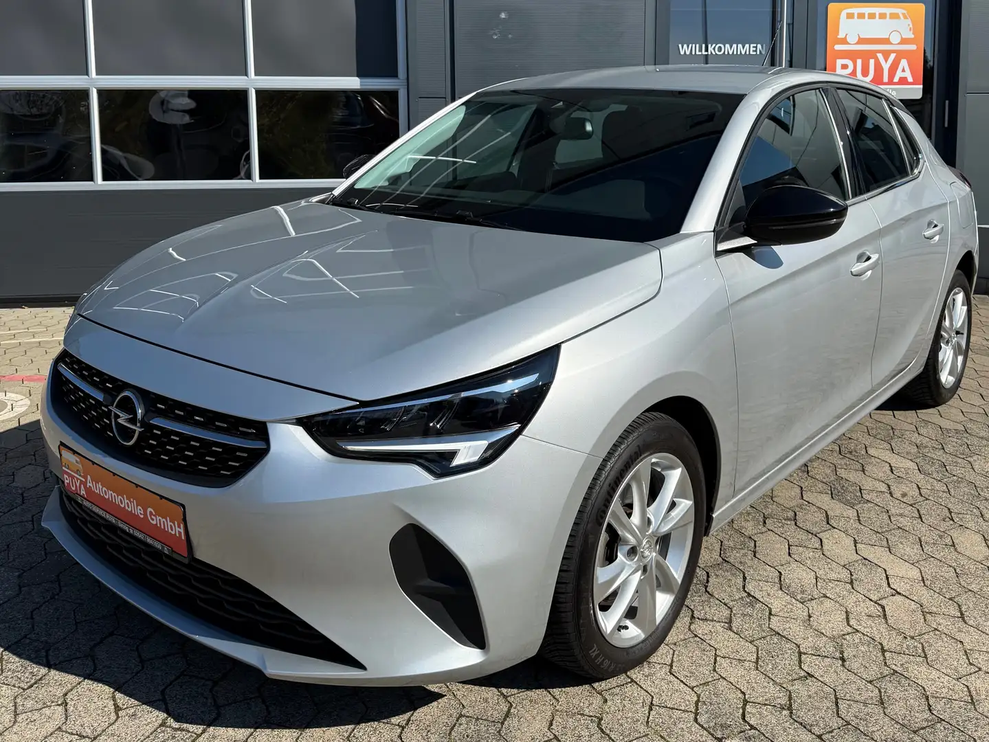 Opel Corsa Elegance Silber - 1