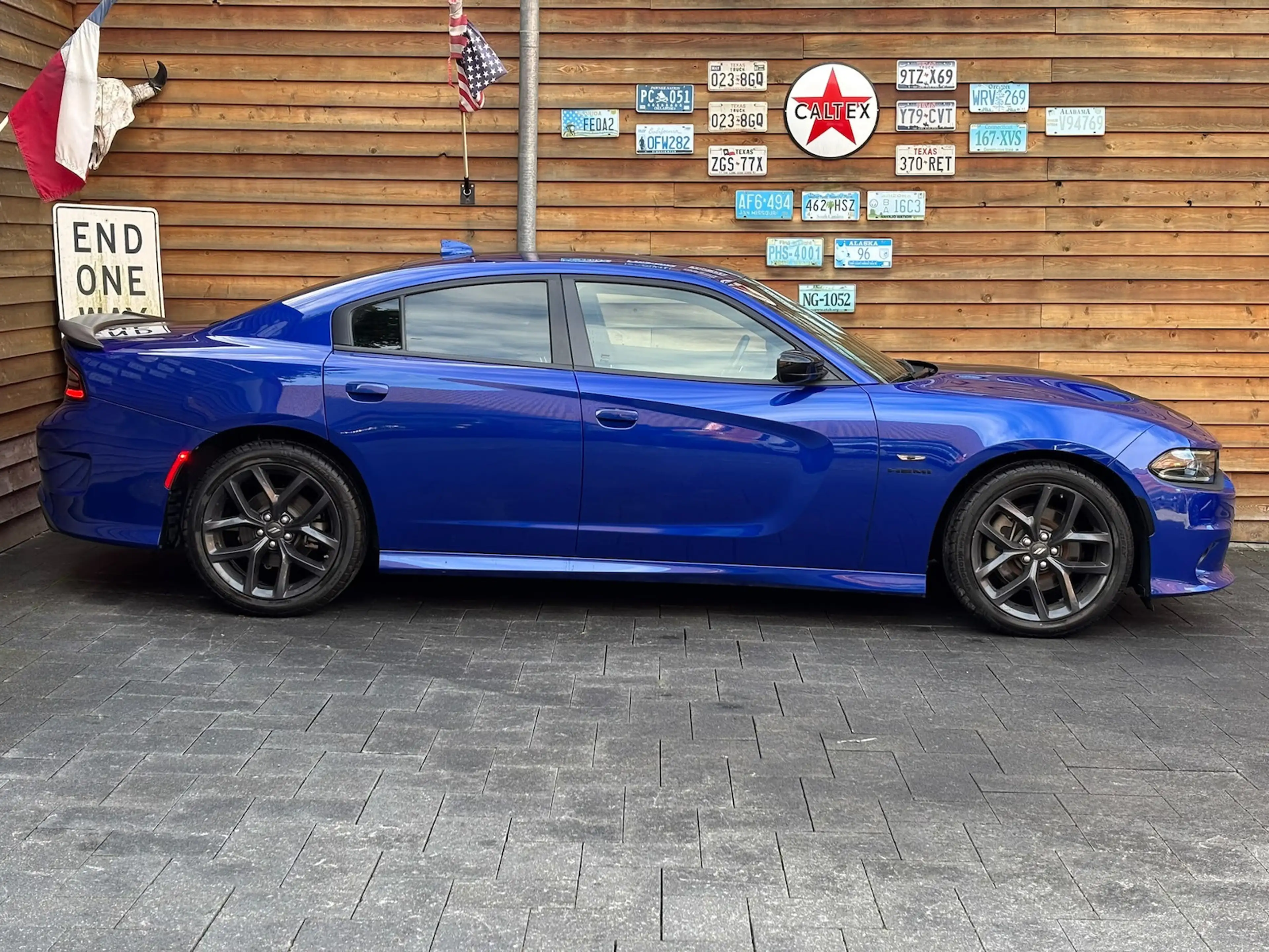 Dodge Charger R/T Plus 5,7L V8 CarPlay LED Performance — photo 15