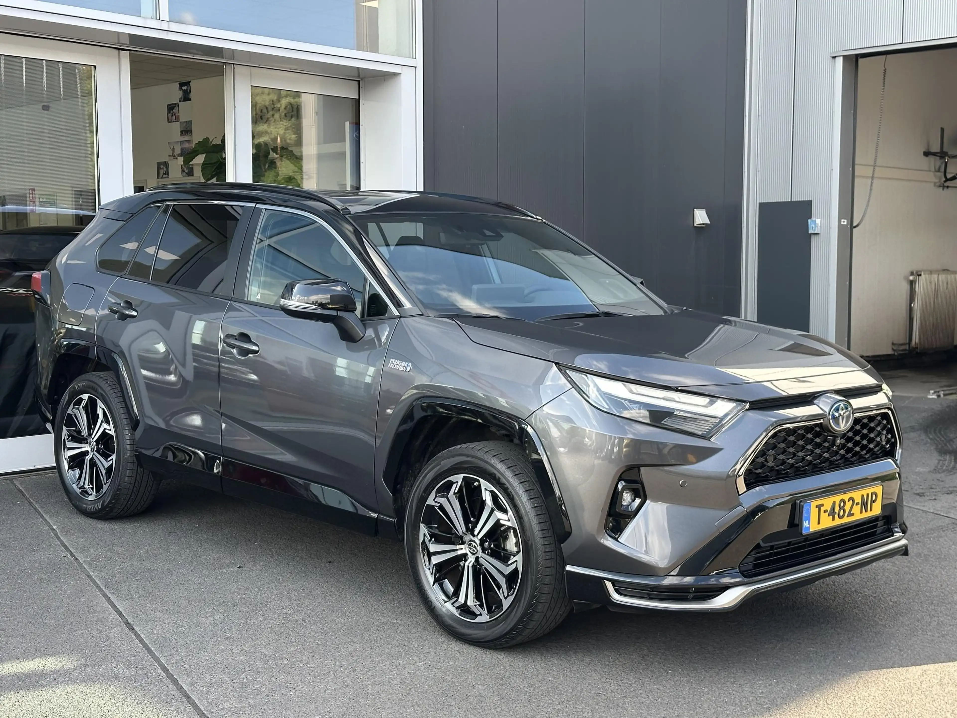 Toyota RAV 4 2.5 Plug-in Hybrid AWD Bi-Tone Plus NL auto| Deale — photo 4