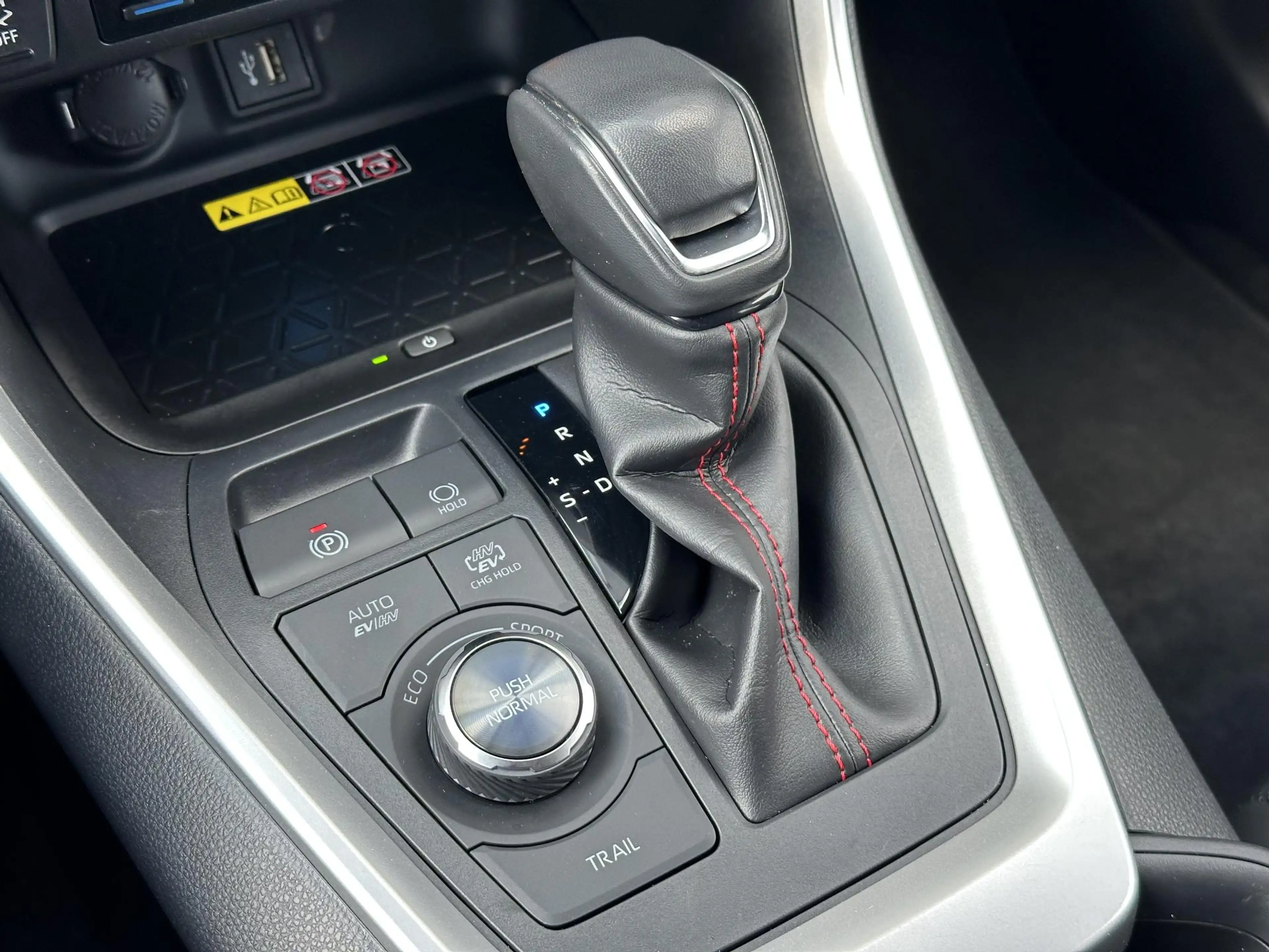Toyota RAV 4 2.5 Plug-in Hybrid AWD Bi-Tone Plus NL auto| Deale — photo 8