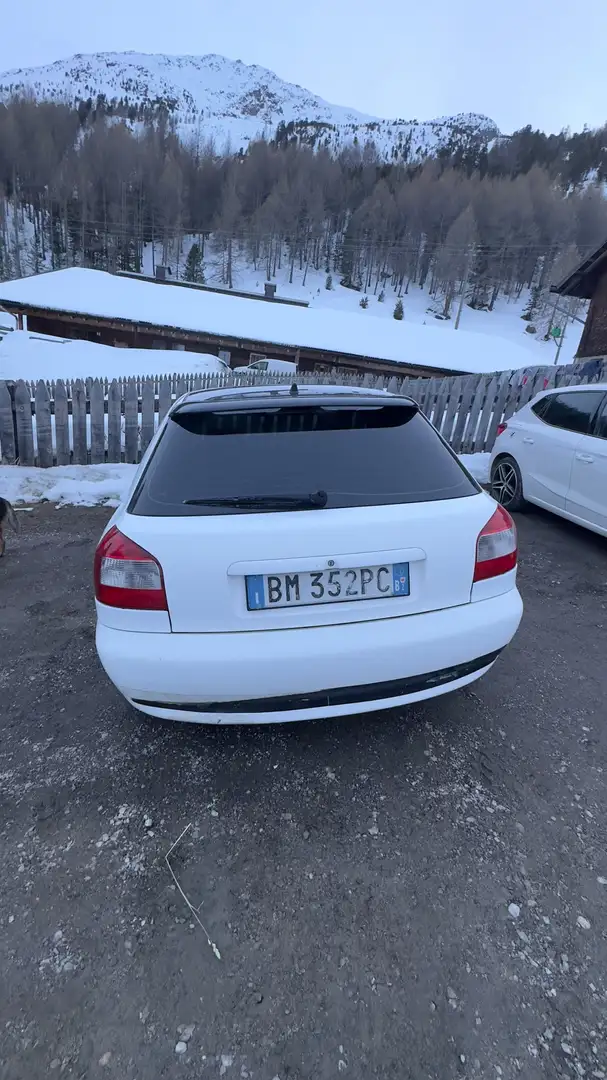 Audi A3 1.9 TDI Ambiente Blanc - 2