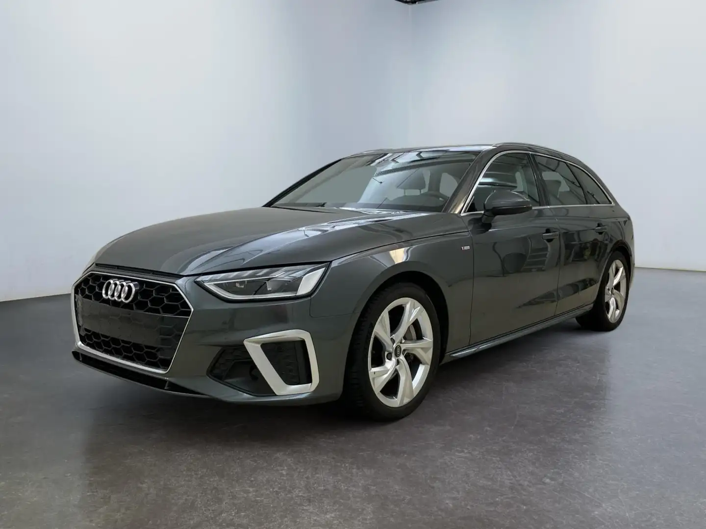 Audi A4 S Line Plus 40 2.0 TFSI 204PS/150kW S-tronic 20... Grau - 2