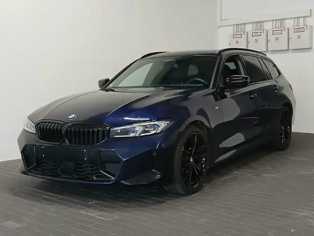 BMW 320 d xD M Sport 19*Pano*360*AHK*H&K*VollLeder