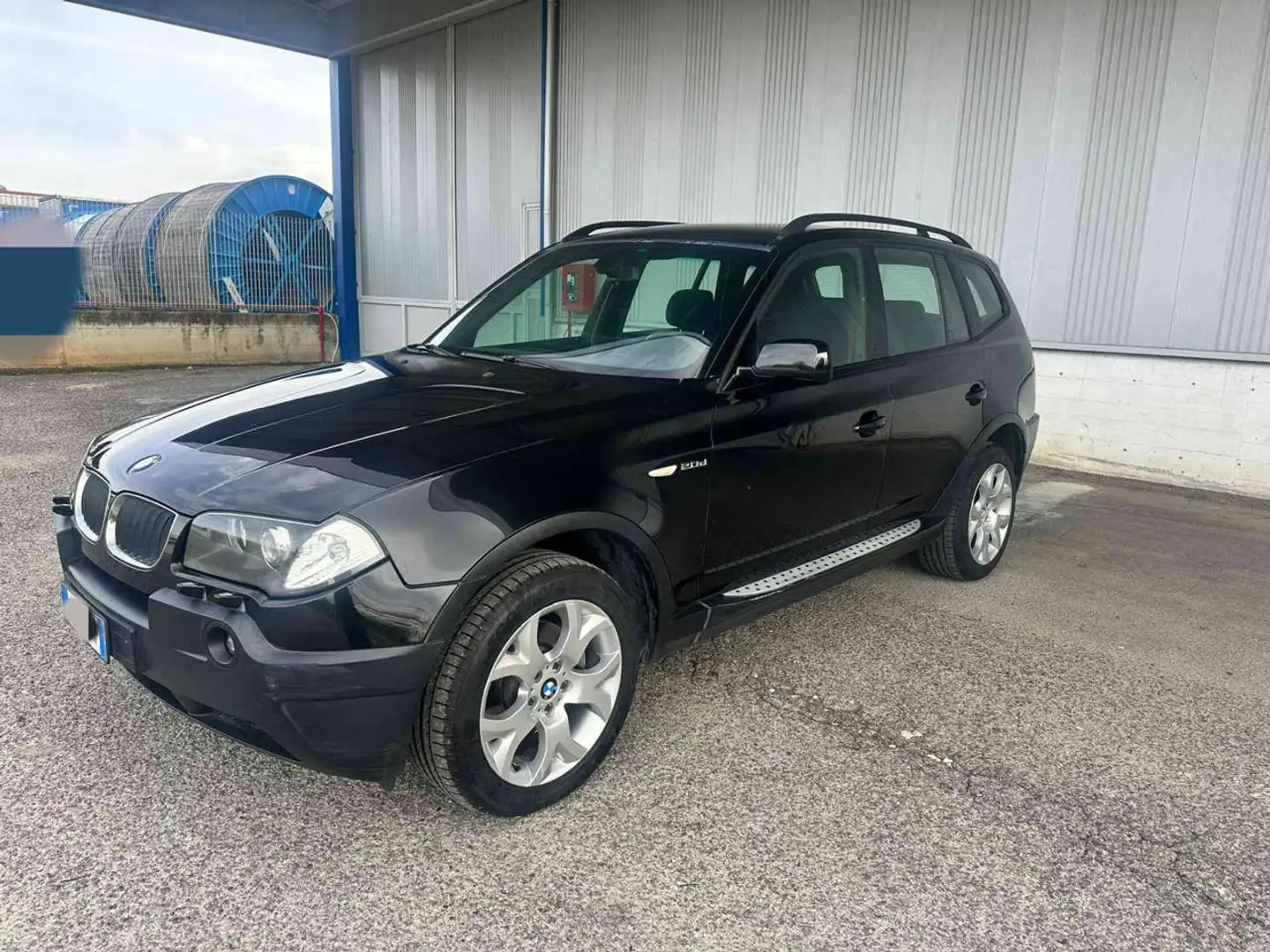 BMW X3 2.0d cat Futura Nero - 2