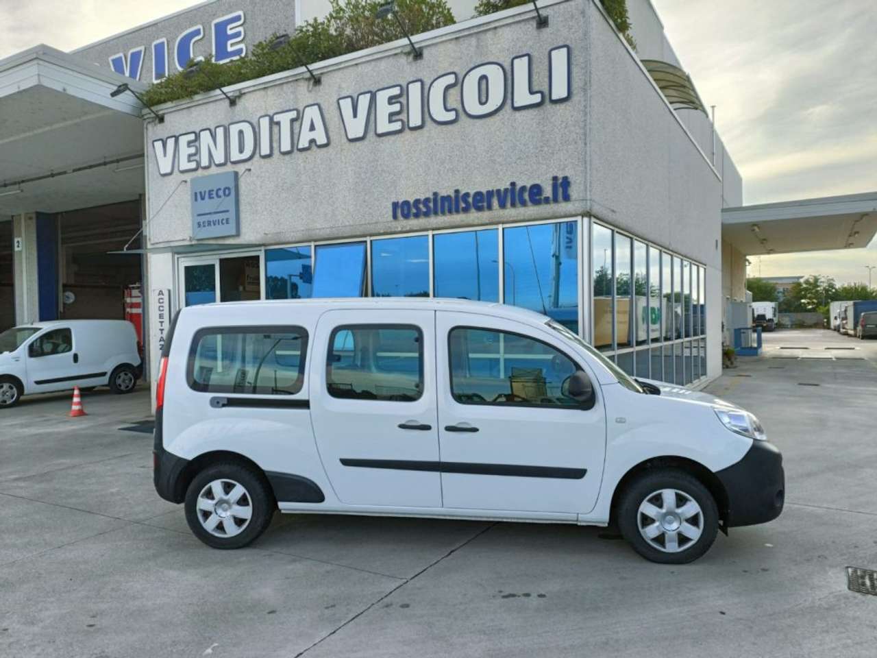 Renault Trafic RENAULT KANGOO EXPRESS SEMIVETRATO MAXI COMBI