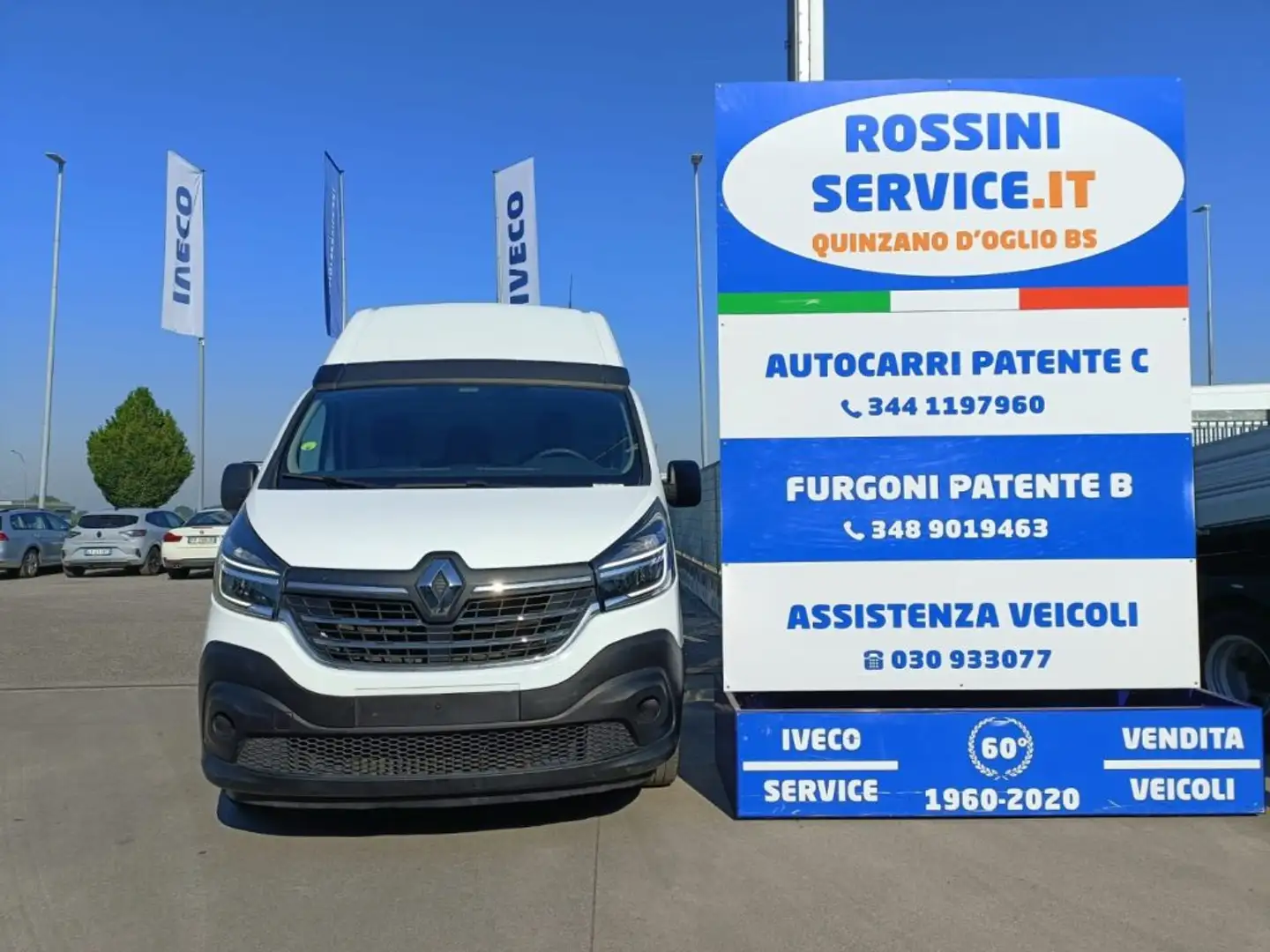 Renault Trafic RENAULT TRAFIC 1200 L1H2 FURGONE L1H2 Blanc - 2