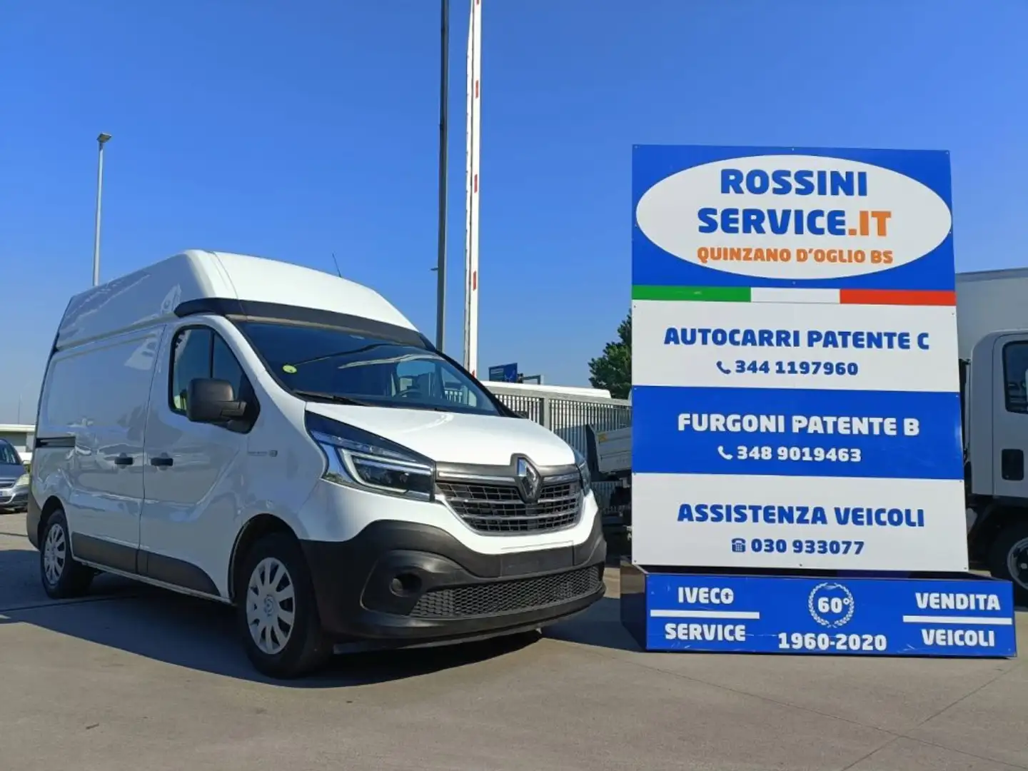 Renault Trafic RENAULT TRAFIC 1200 L1H2 FURGONE L1H2 Blanc - 1