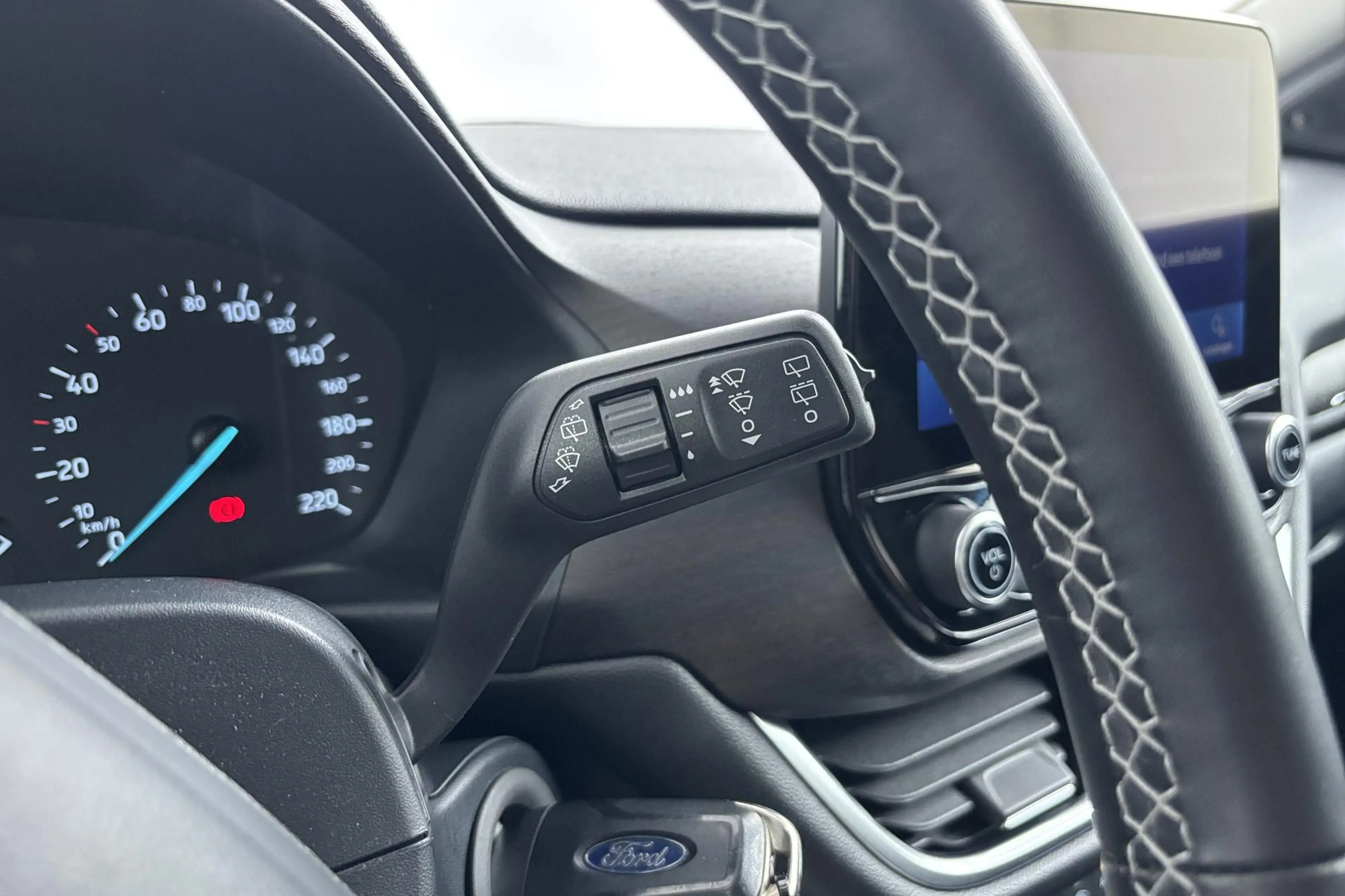 Ford Puma 1.0 EcoBoost Hybrid Titanium X Rijklaar comfort me — photo 30