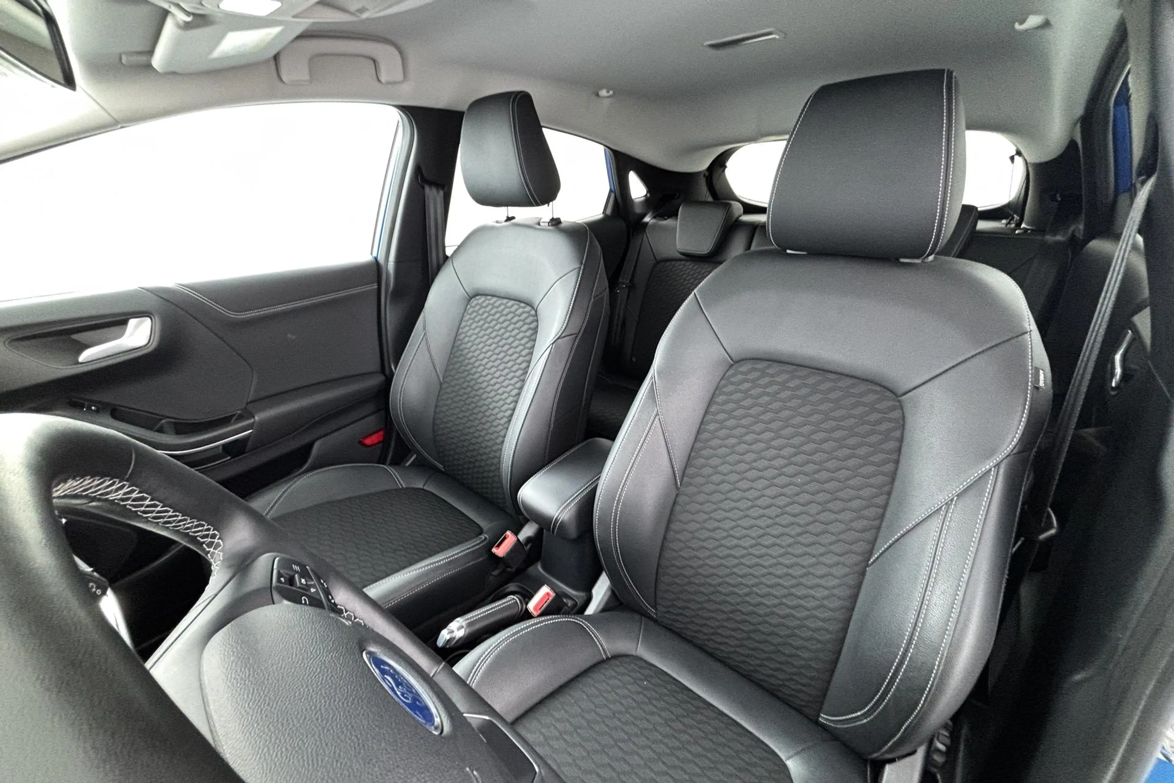 Ford Puma 1.0 EcoBoost Hybrid Titanium X Rijklaar comfort me — photo 20