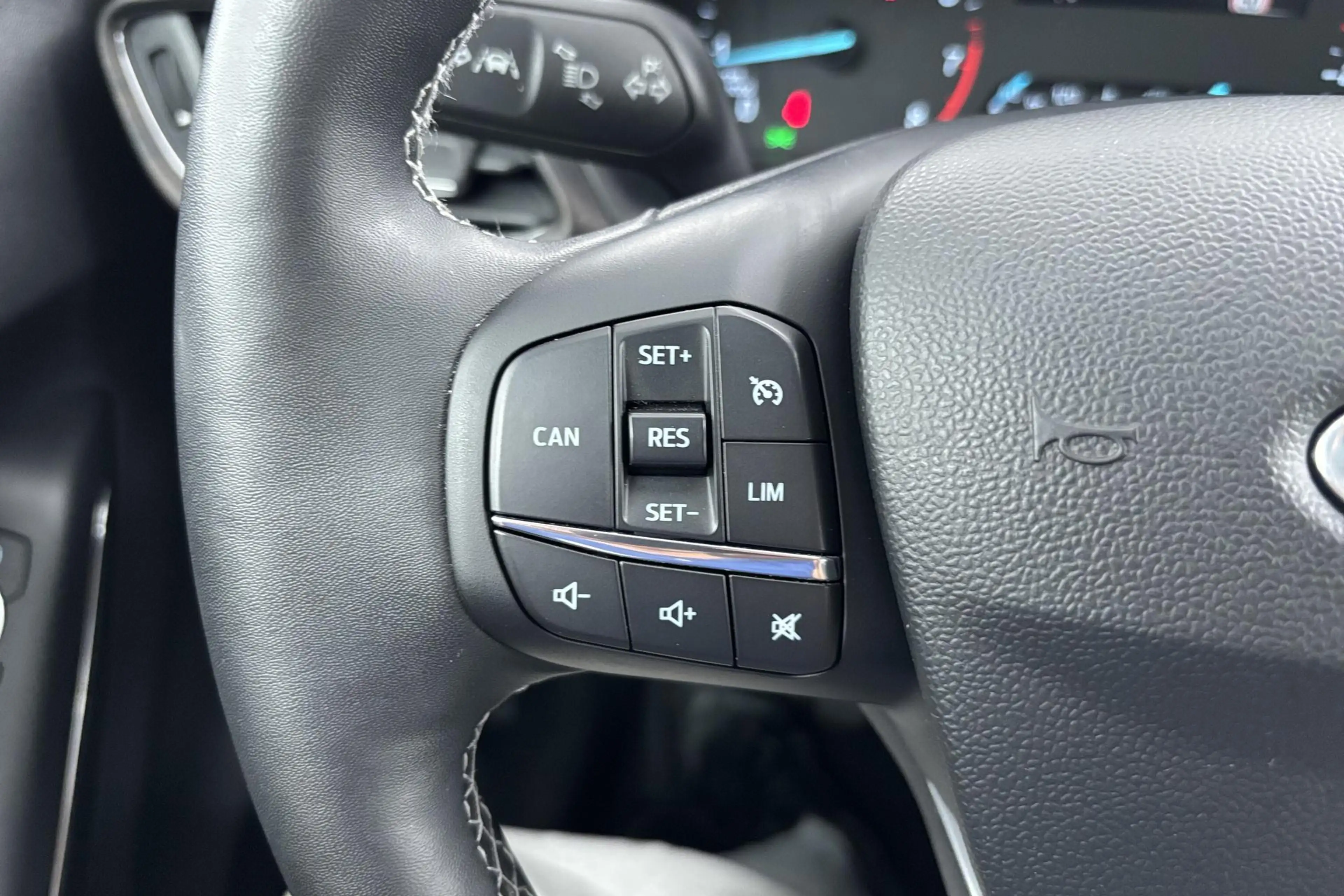 Ford Puma 1.0 EcoBoost Hybrid Titanium X Rijklaar comfort me — photo 26