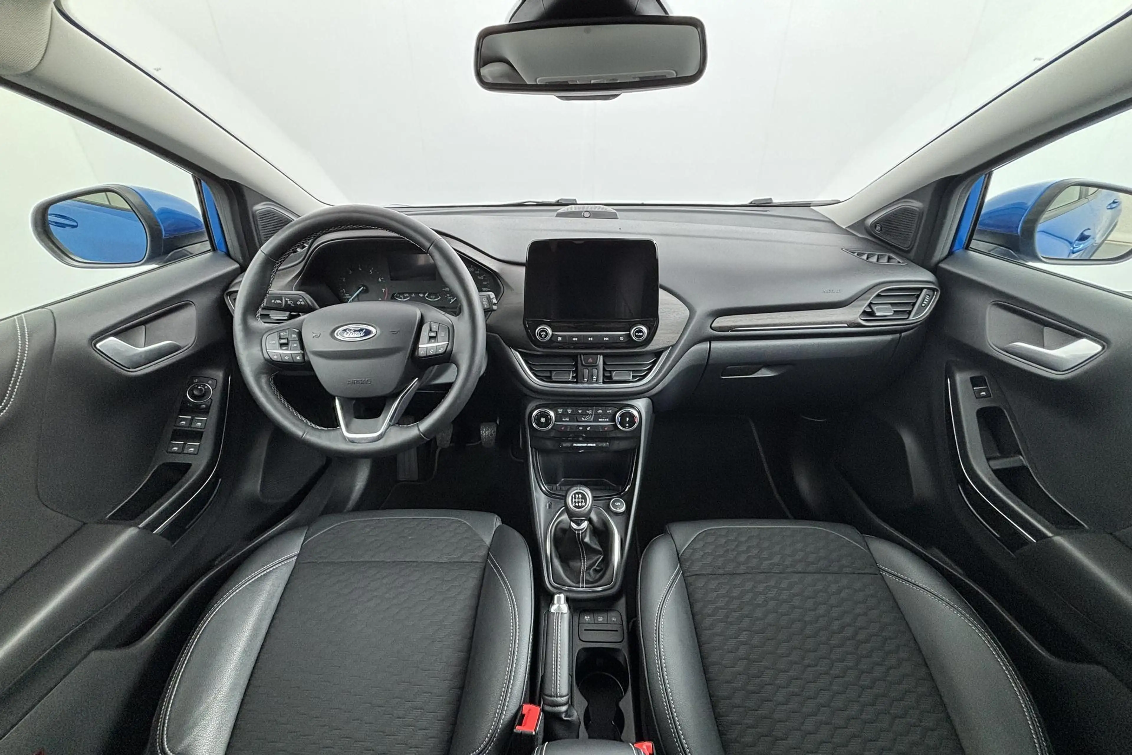 Ford Puma 1.0 EcoBoost Hybrid Titanium X Rijklaar comfort me — photo 2