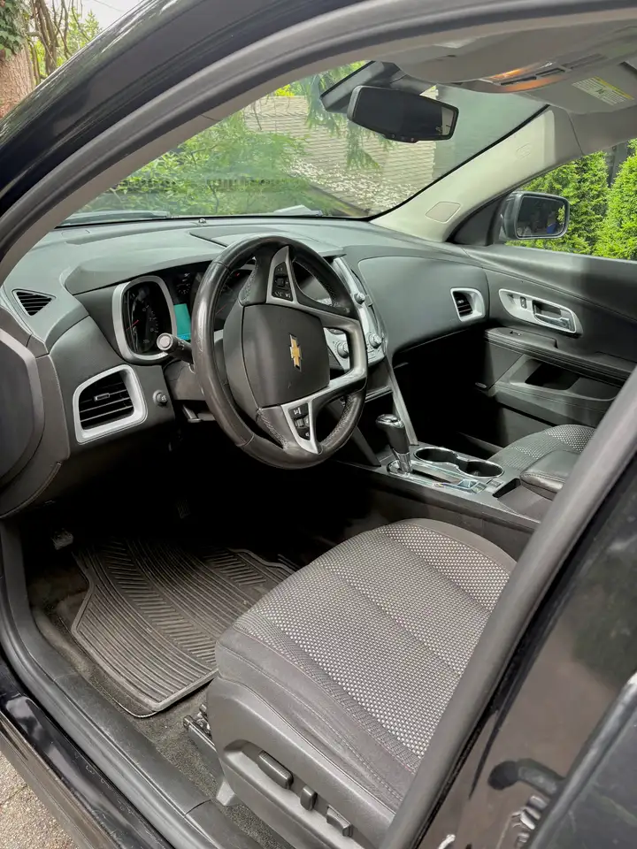Chevrolet Equinox photo Chevrolet Equinox