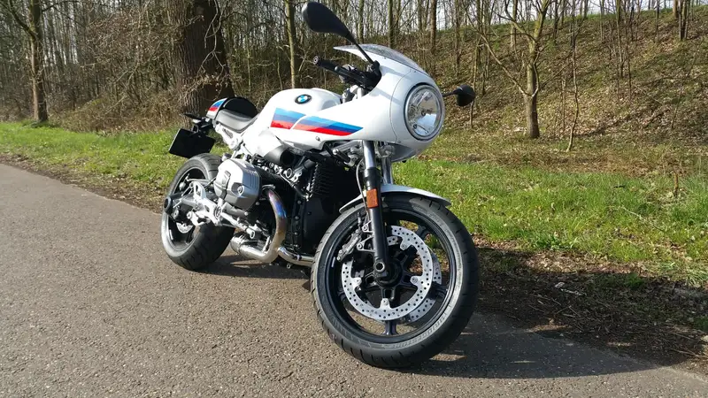 BMW R nineT - foto 2