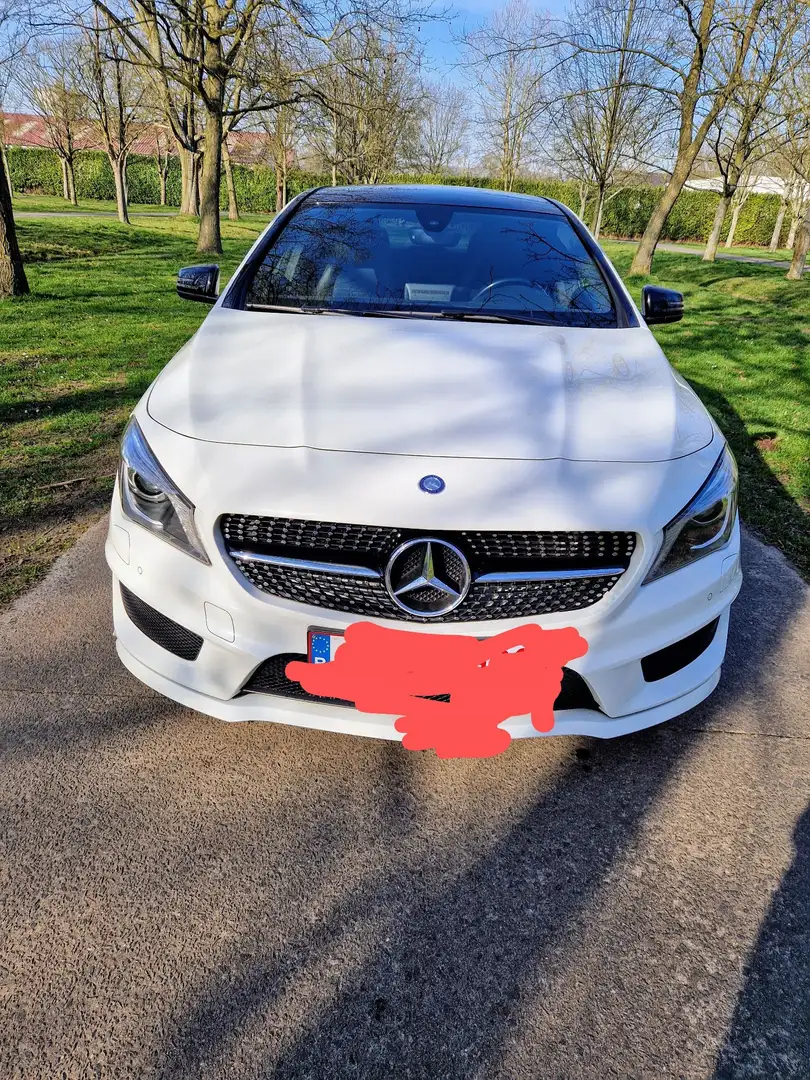 Mercedes-Benz CLA 200 7G-DCT AMG Line - 2