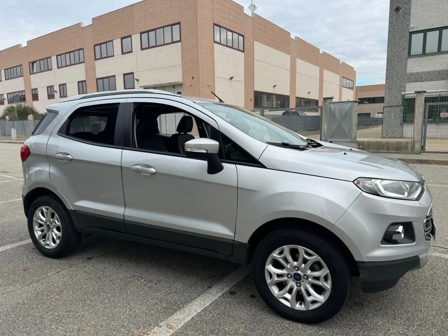 Ford EcoSport 1.5 tdci Titanium 95cv E6 Argent - 2