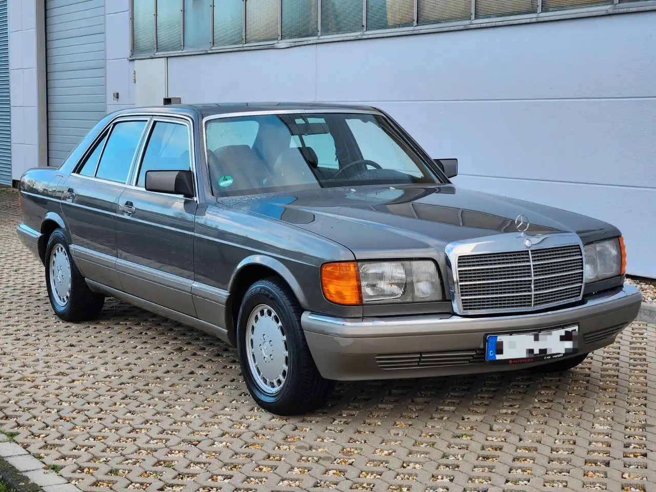 Mercedes-Benz 500 SE W126 LEDER/KLIMA/HiFi/SHZ/TÜV 01.2028, foto 9