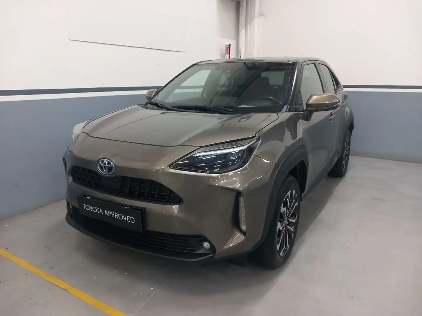 Toyota Yaris Cross 1.5 H Trend Szürke - 1