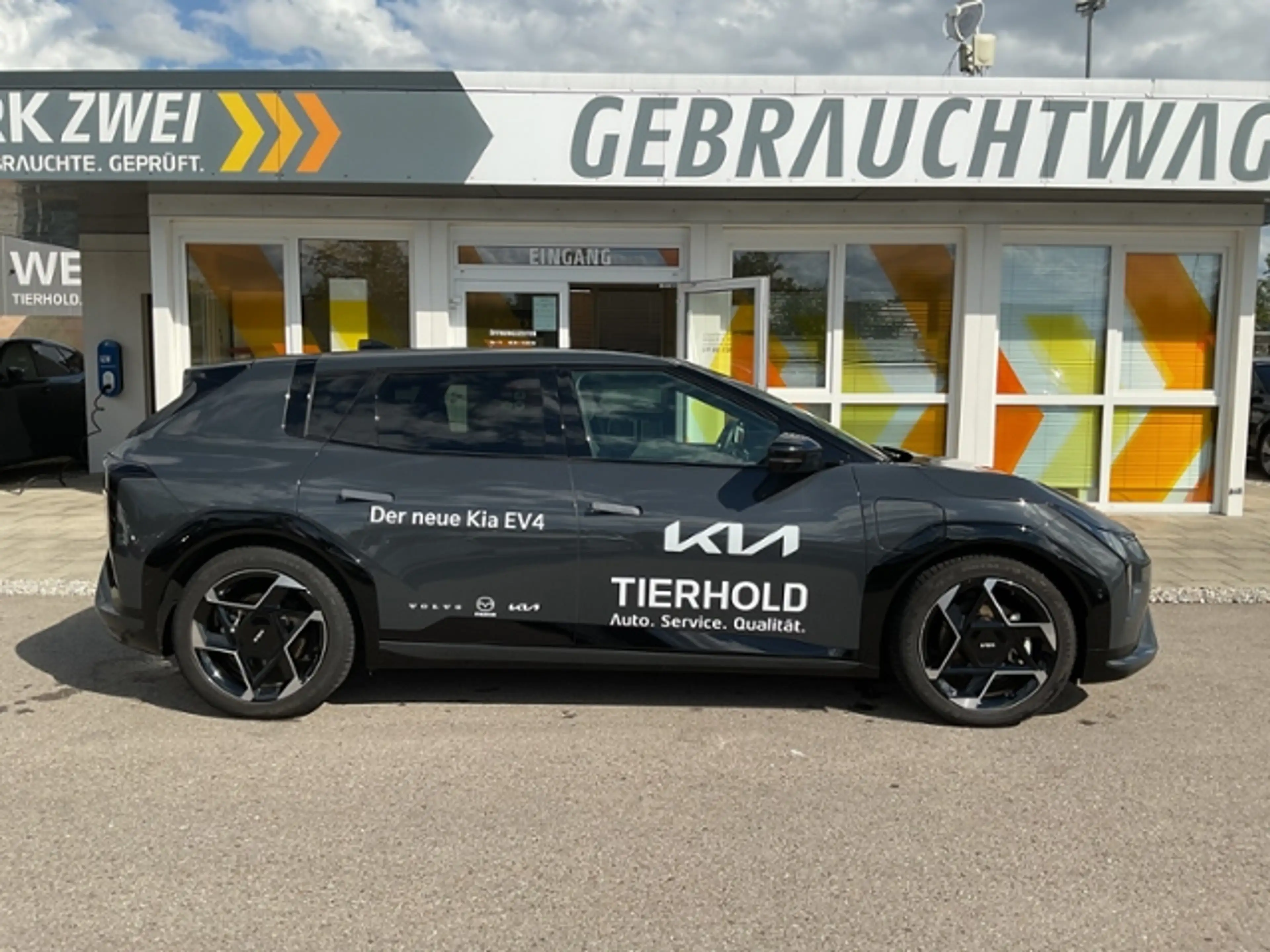Kia EV4 Fastback GT-Line FWD 81 DWP COM CON 360° GD — photo 7