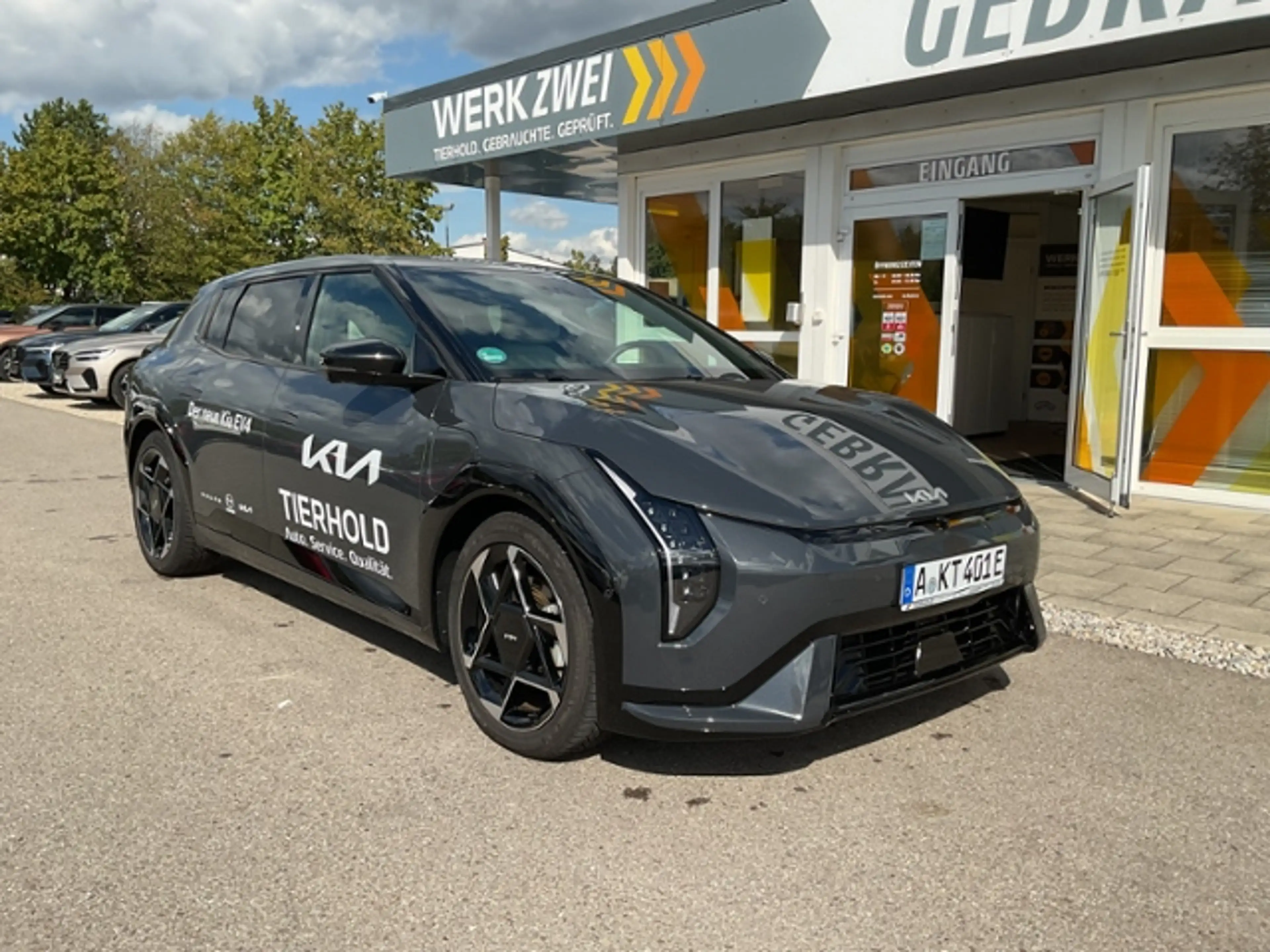 Kia EV4 Fastback GT-Line FWD 81 DWP COM CON 360° GD — photo 8